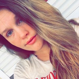 Meet your Posher, Candise